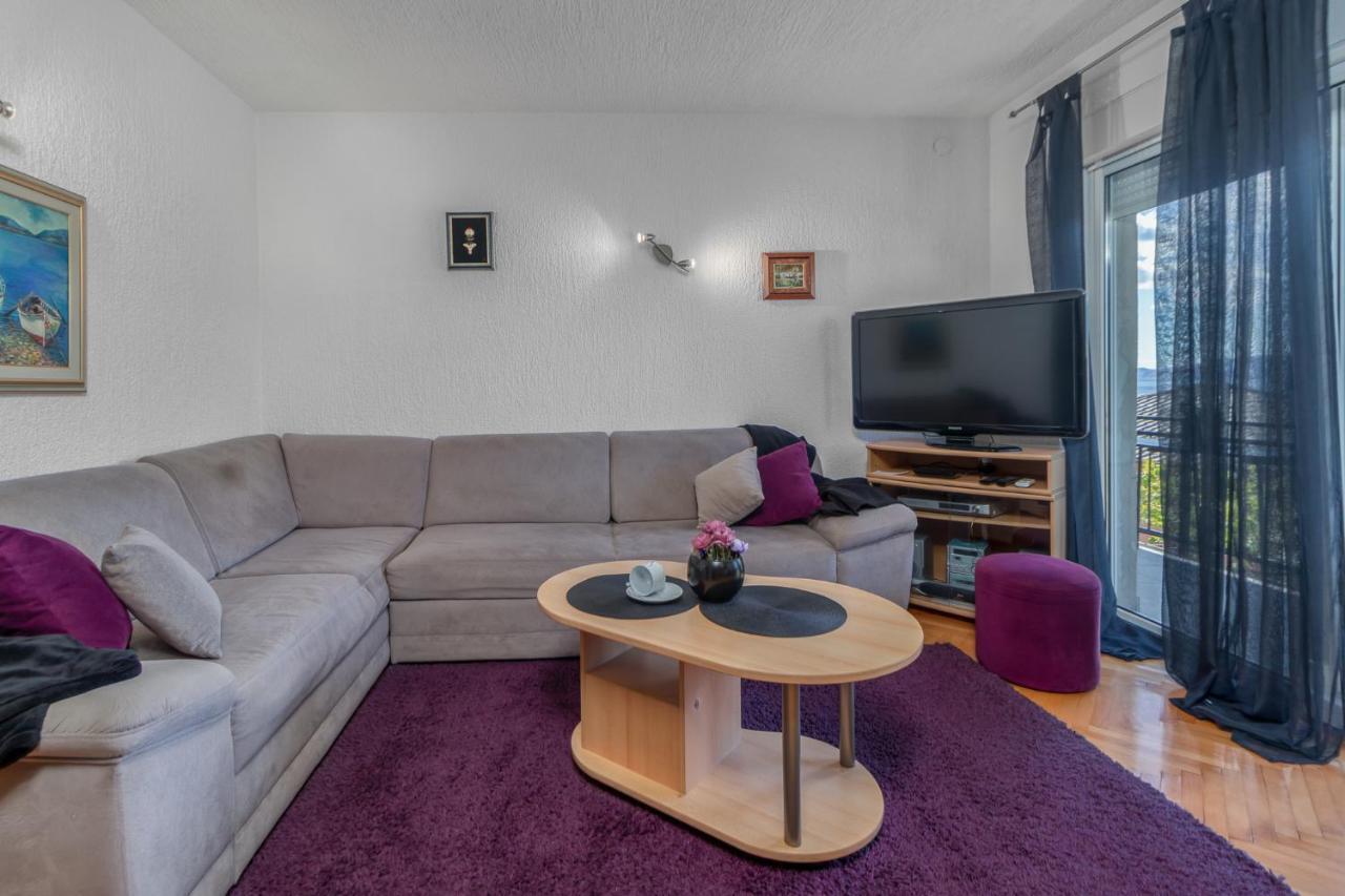 Apartments Lord Novi Vinodolski Bagian luar foto