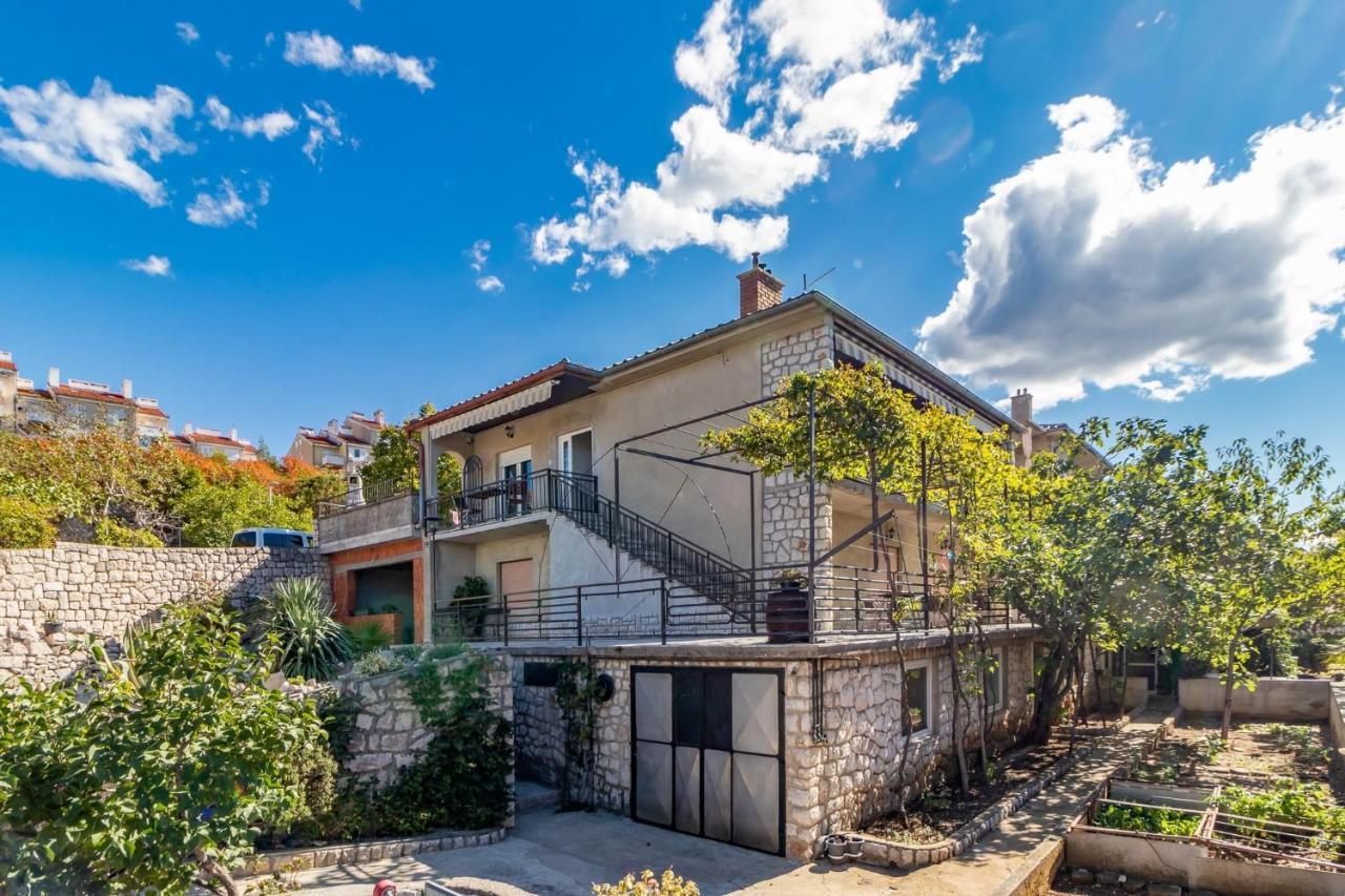 Apartments Lord Novi Vinodolski Bagian luar foto